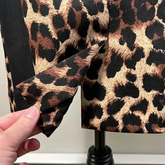 Tahari Arthur S. Levine Cheetah Print Sleeveless Sheath Dress - Picture 9 of 15